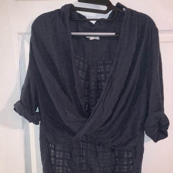 Shirt - Picture 1 of 3